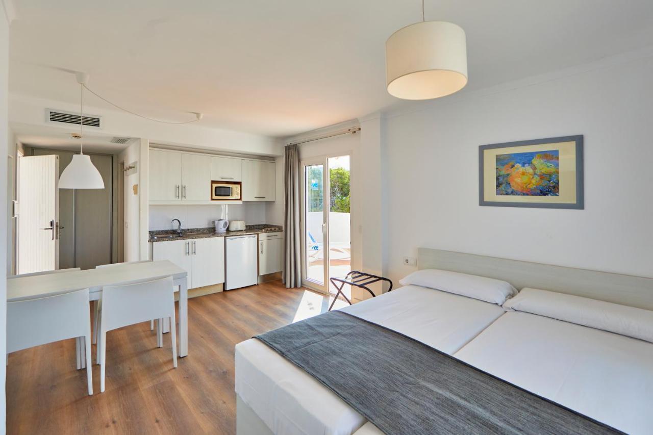 Ola Apartamentos Cala D'Or Kültér fotó