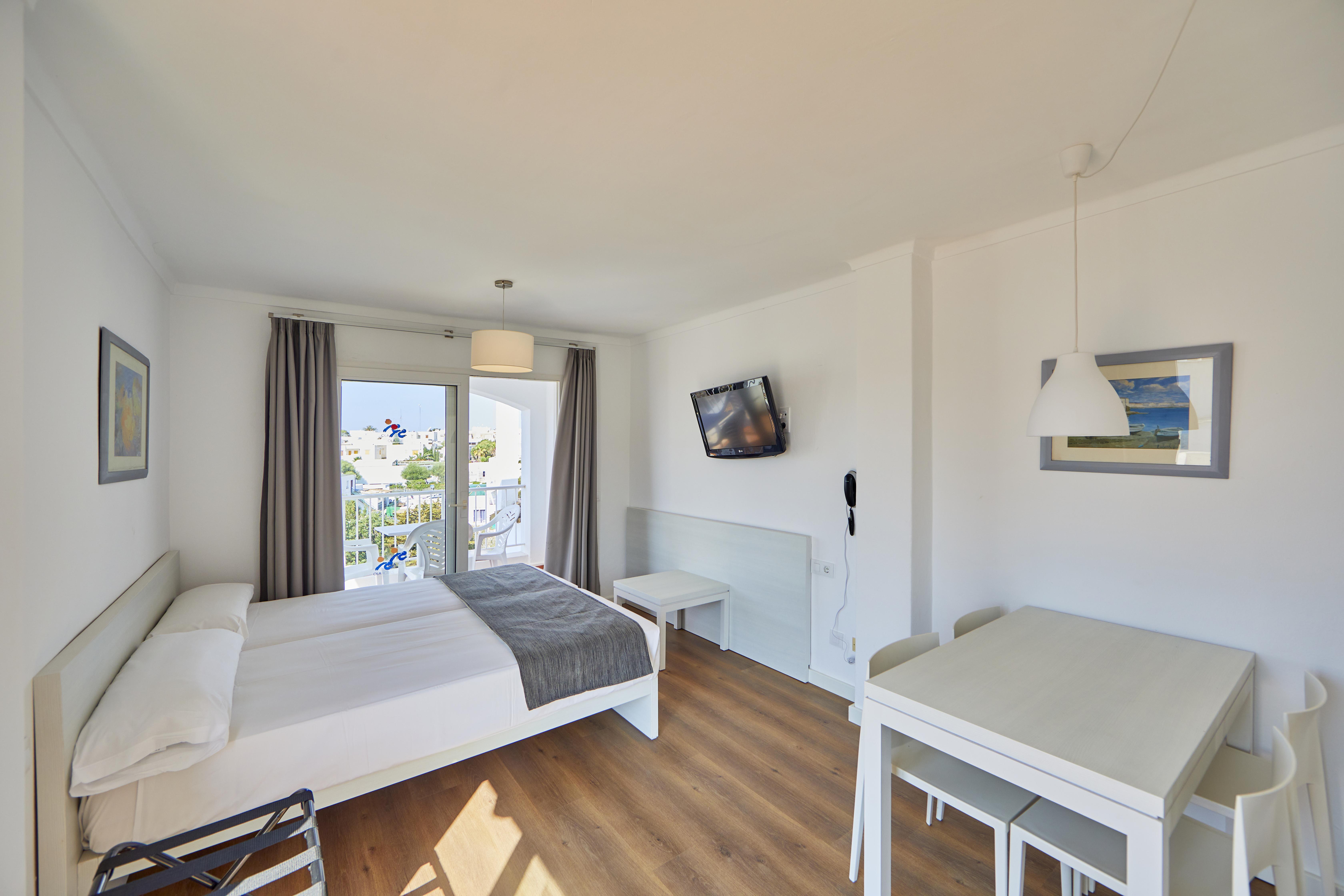 Ola Apartamentos Cala D'Or Kültér fotó
